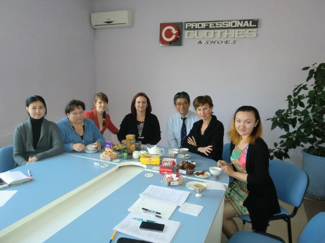 カザフスタン企業へ業務指導